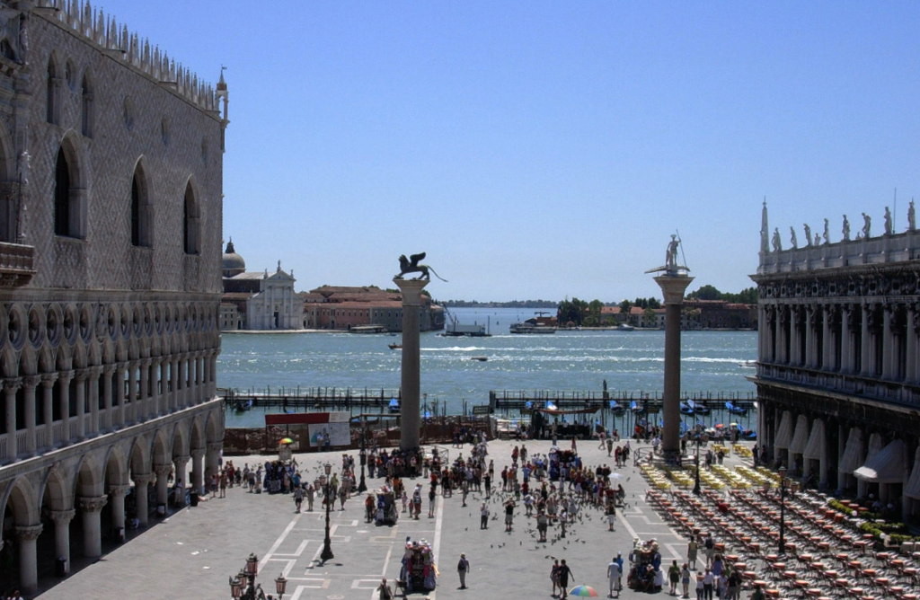 Venedik'teki San Marco Meydanı